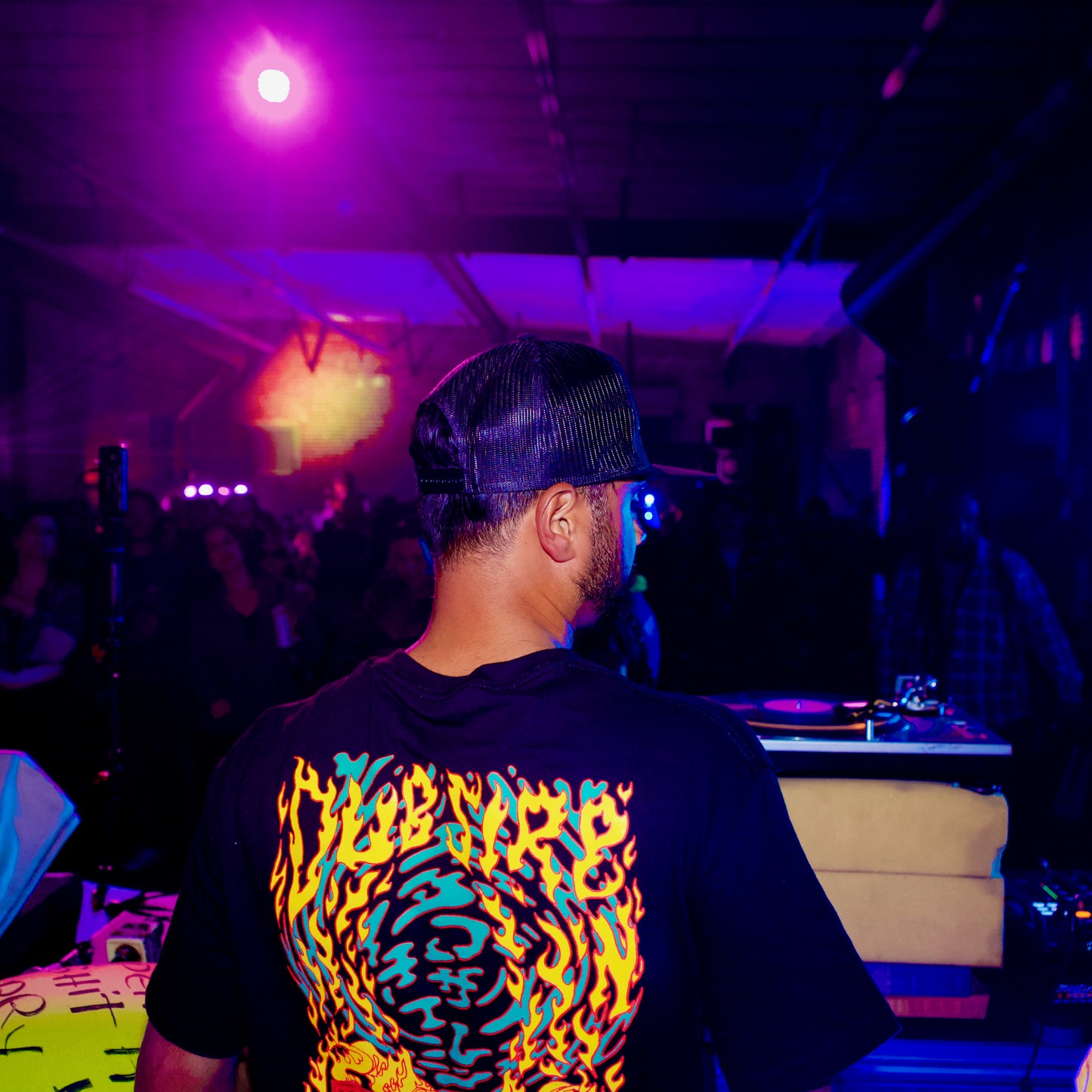 Karishu 3 lions 2-stack T-shirts